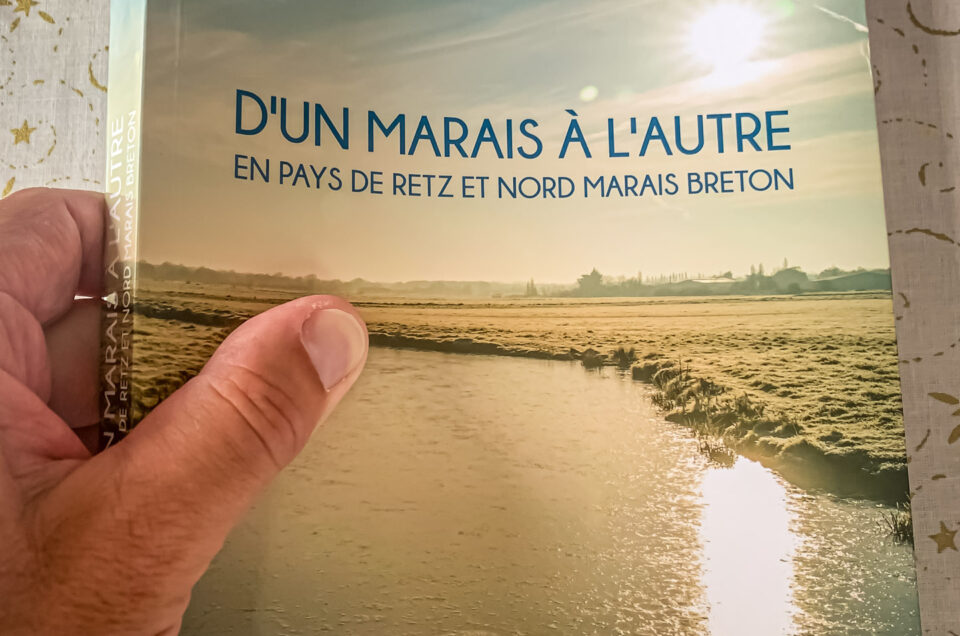 Parution d'un livre, aux éditions COIFFARD est écrit par l’Union des Syndicats des Marais du Sud-Loire.