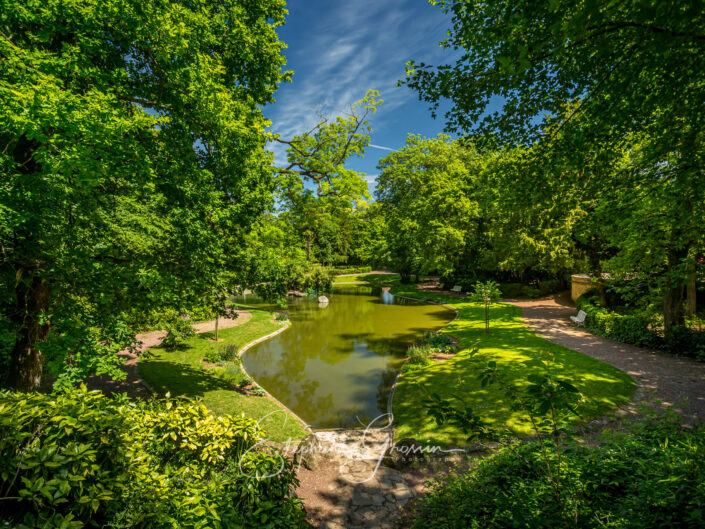 Le Jardin Dumaine est un jardin public situé à Luçon, en Vendée, en France.